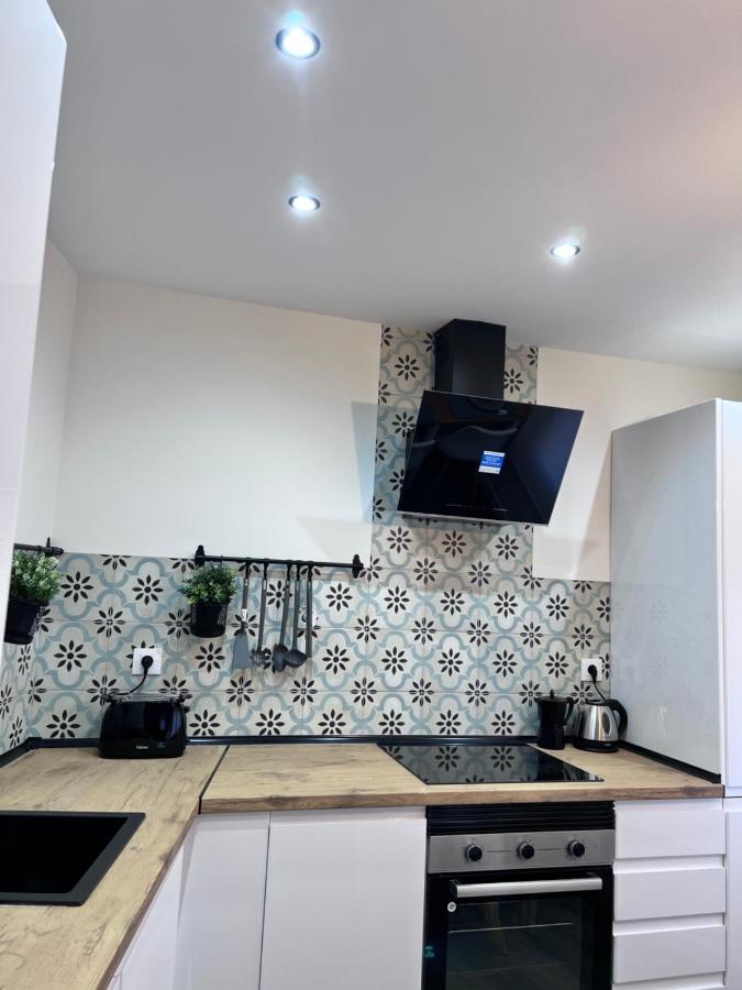 Casa Marmel Plaza Castilla Мадрид Екстериор снимка